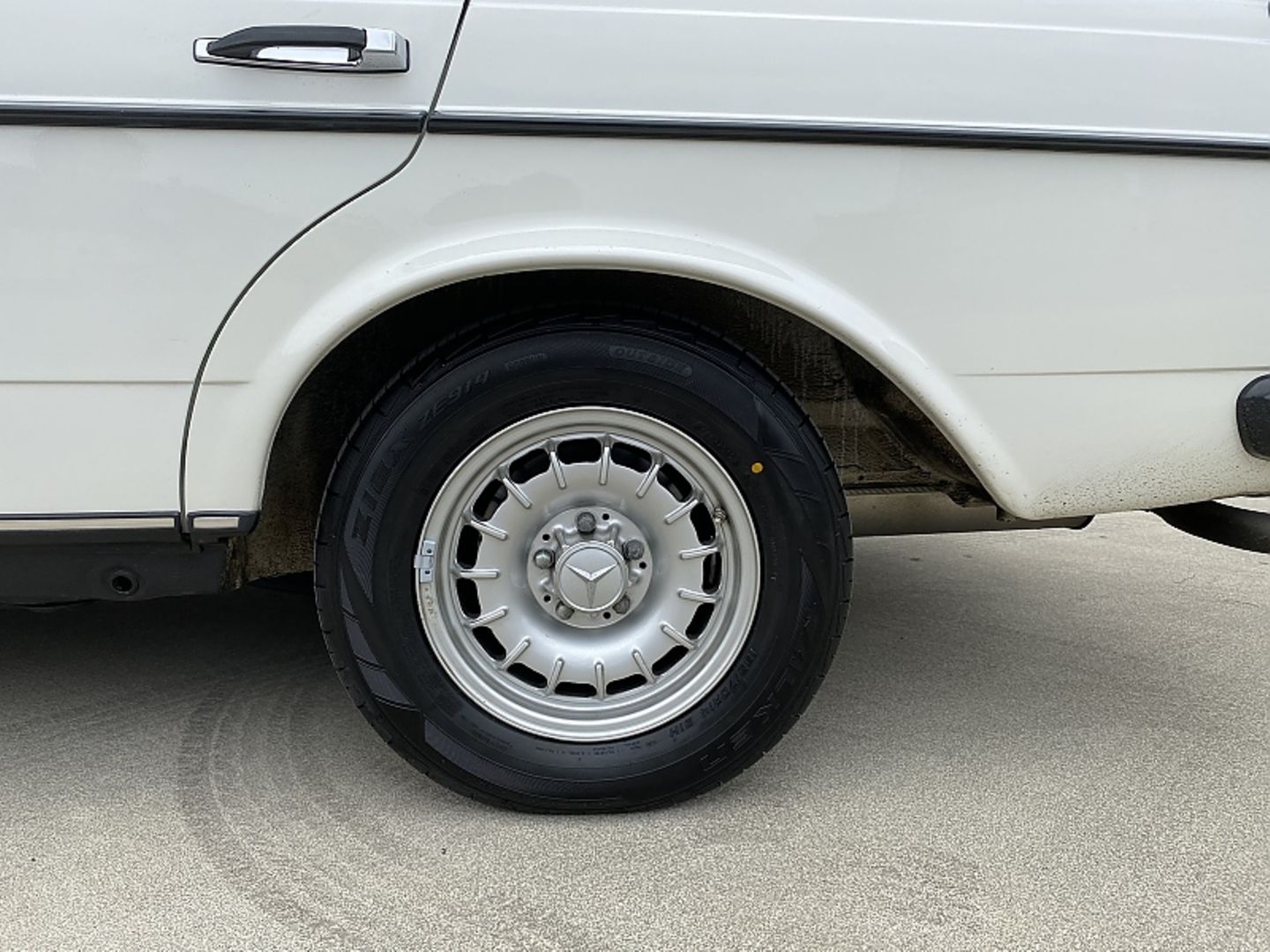 Mercedes 280 TE der Baureihe S123 von 1979