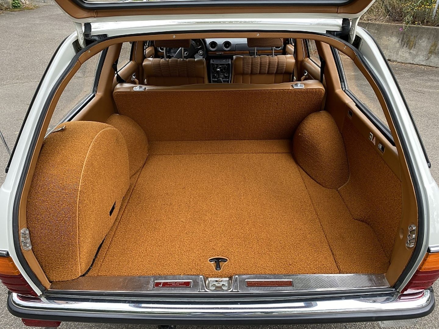 Mercedes 280 TE der Baureihe S123 von 1979