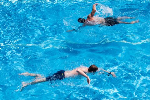 Corona-Pause: RKI warnt vor Legionellen in Schwimmbädern