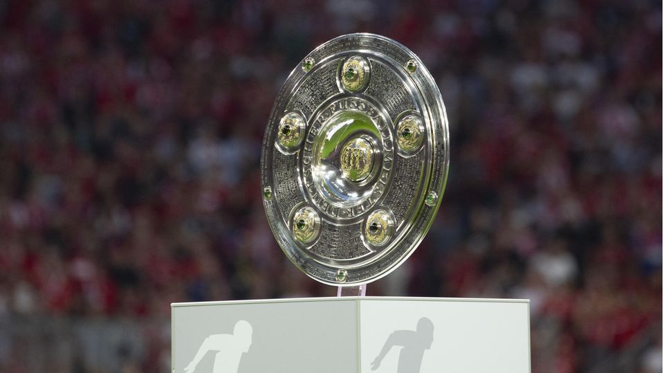 Trophäe der Fußball-Bundesliga: die Meisterschale