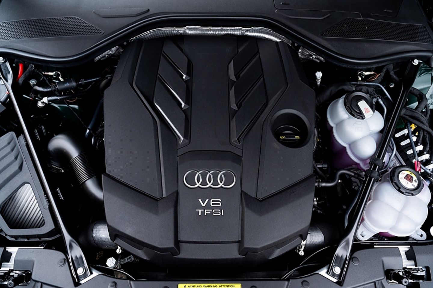 Audi A8 60 TFSIe Quattro