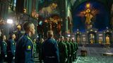 Die "Kirche des Sieges" ist nun Russlands drittgrößte Kathedrale. Mit einer fast 100 Meter hohen goldenen Hauptkuppel soll sie nach offiziellen Angaben rund 6000 Menschen Platz bieten. 