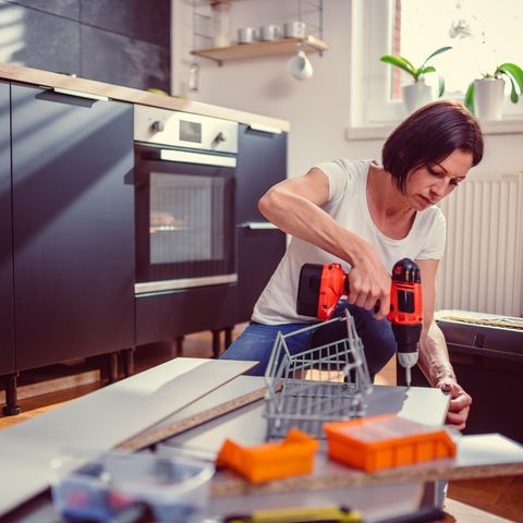 Im Haushalt fallen immer wieder kleine Arbeiten an, dafür benötigt man das richtige Werkzeug.