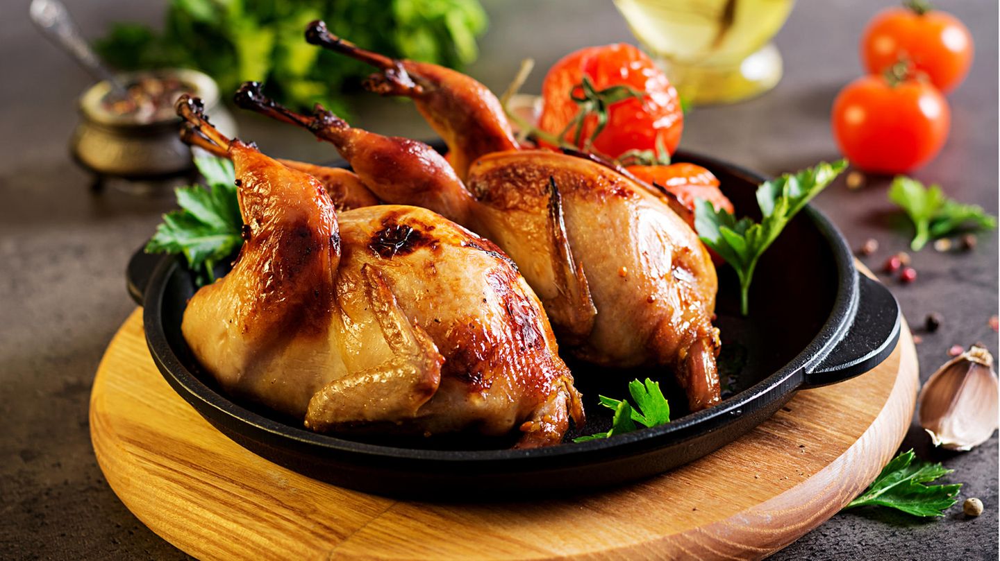 Gegrillte Wachteln