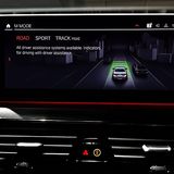 Das größere 12,3 Zoll Display hilft bei der Bedienung