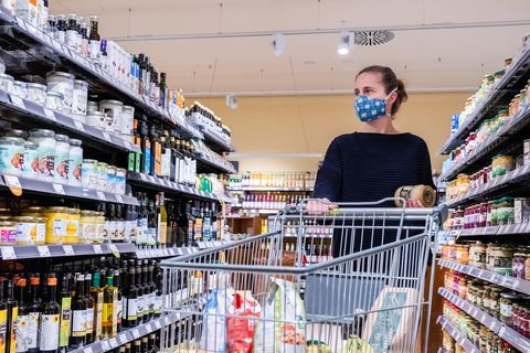 Konfunkturpaket: Mehrwertsteuersenkung: Wenig für den Verbraucher – viel Arbeit für den Handel