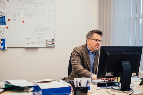 VOE STERN CRIME AUSGABE 31 LKA NRW OFA NETZWERK Prof. Dr. Andreas Mokros