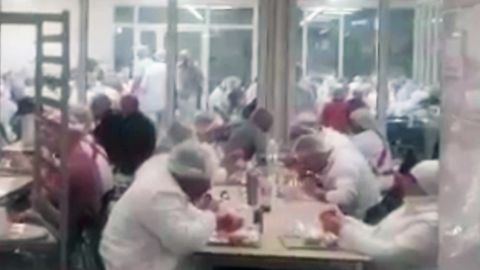 Geleaktes Video aus Tönnies-Fleischfabrik