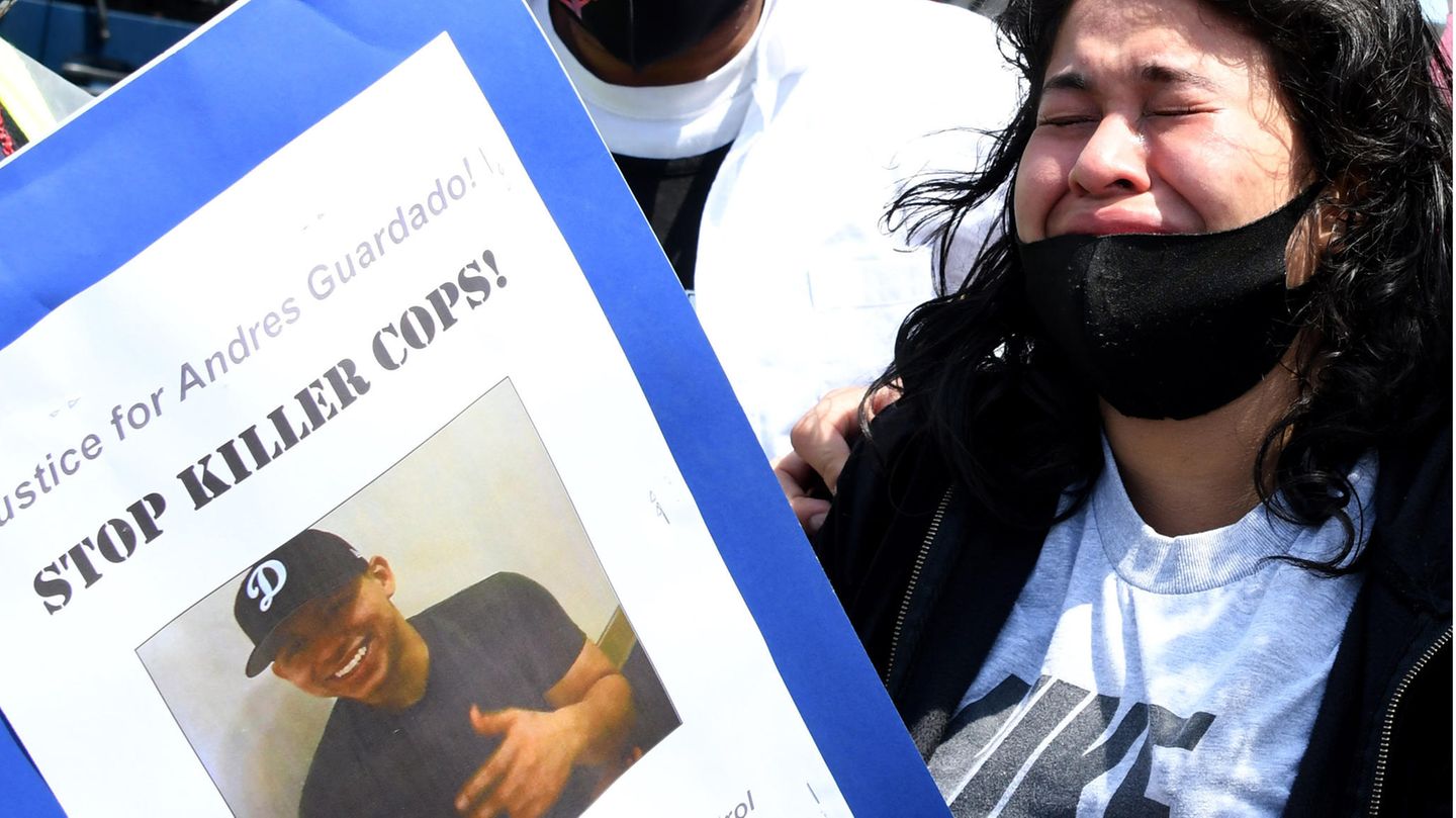 Demonstrationen in Gardena, Kalifornien, nach dem Tod des 18-jährigen Andres Guardado