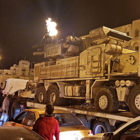 Ein Luftabwehrsystem auf einem MAN-Truck