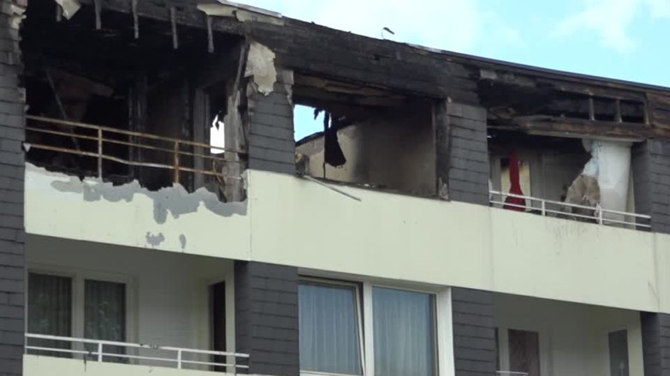 In Nümbrecht in Nordrhein-Westfalen sind bei einem Großbrand die Einsytzkräfte mit Eiern und Kartoffeln beorfen worden