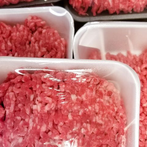 Fleischproduktion in Deutschland: Die große Schweinerei - so funktioniert das System Billigfleisch