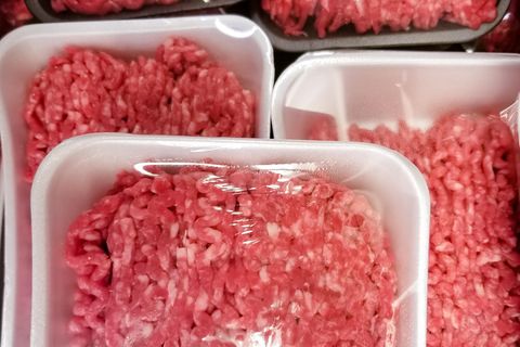 Fleischproduktion in Deutschland: Die große Schweinerei - so funktioniert das System Billigfleisch