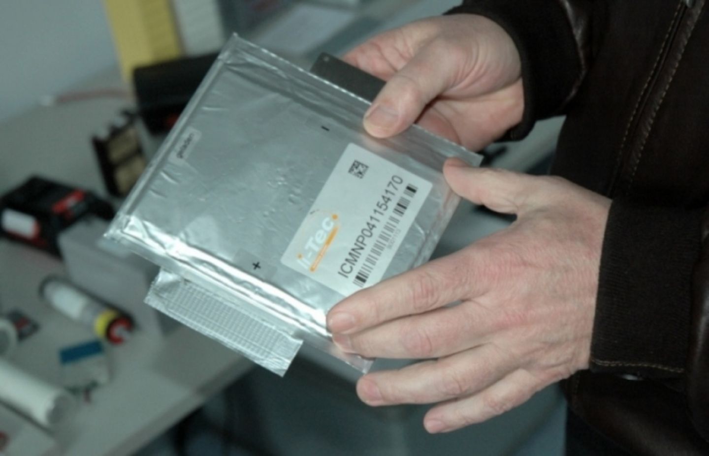 GM kann sowohl Pouch- als auch prismatische Zellen verbauen