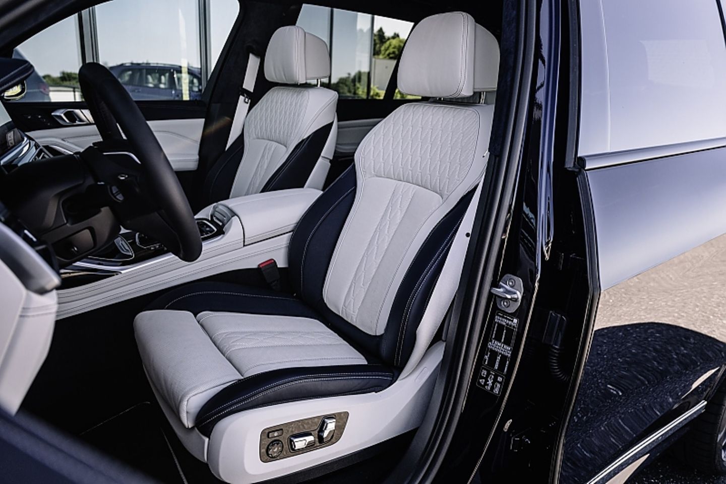 BMW Alpina XB7