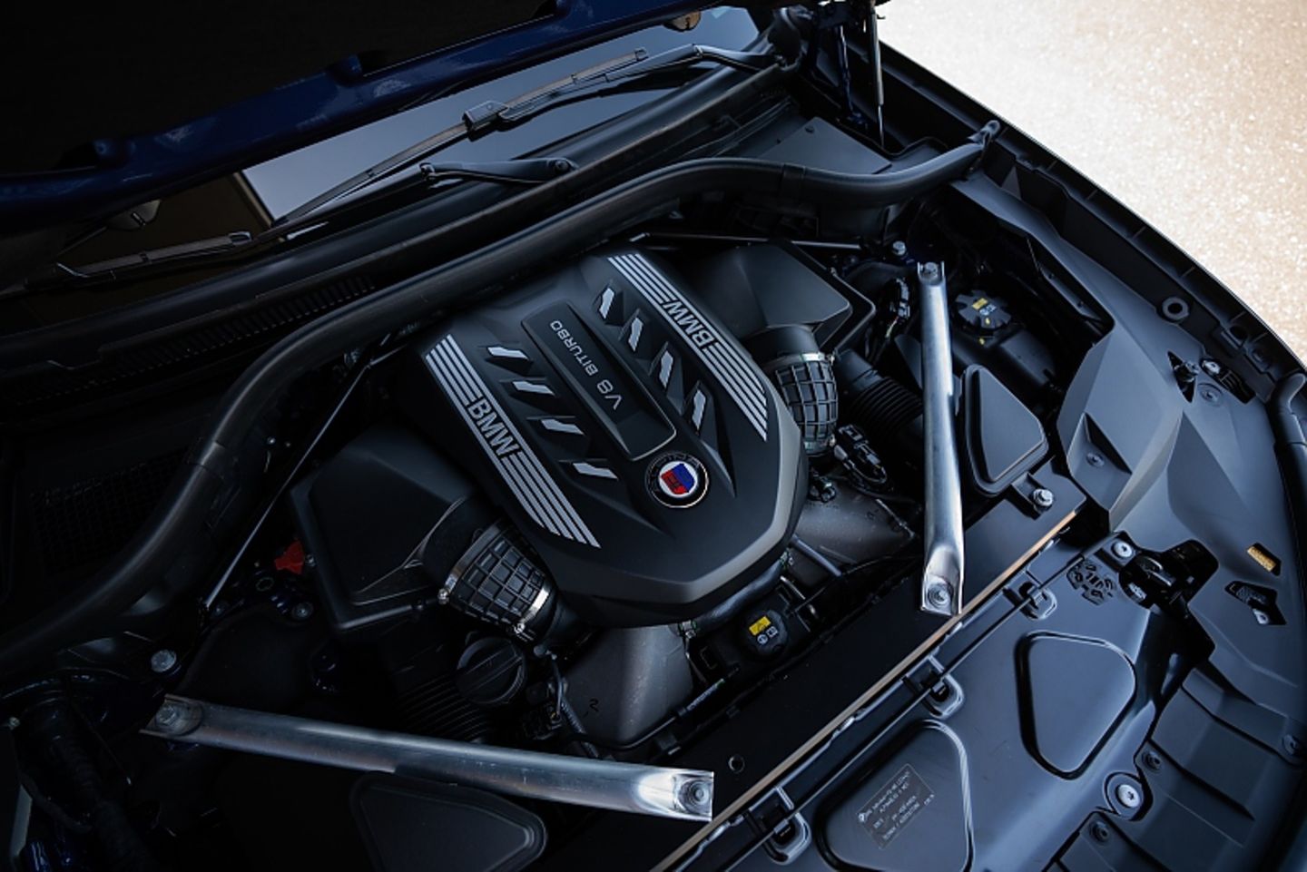 BMW Alpina XB7