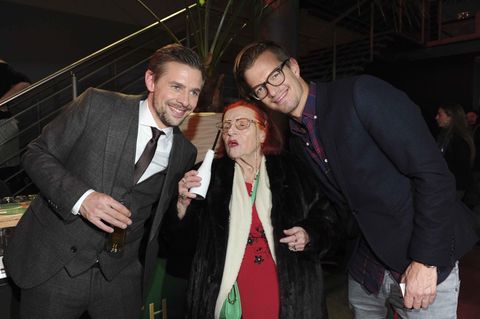 Oma Violetta mit Joko und Klaas