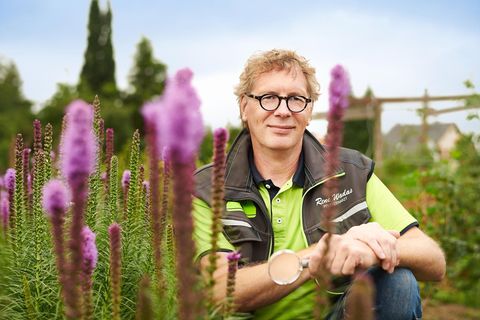 Der Bestseller-Autor und Pflanzenarzt René Wadas rät zu mehr Gelassenheit und weniger Gift im Garten