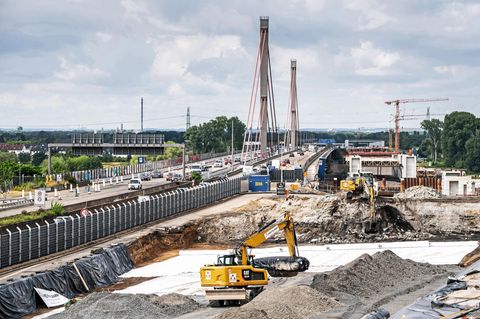 Baustelle der Leverkusener Autobahnbrücke