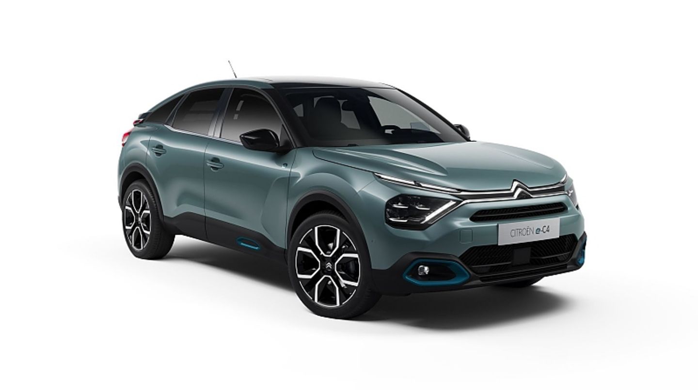 Der Citroën e-C4 hat einen elf kW dreiphasigen Onboardlader verbaut