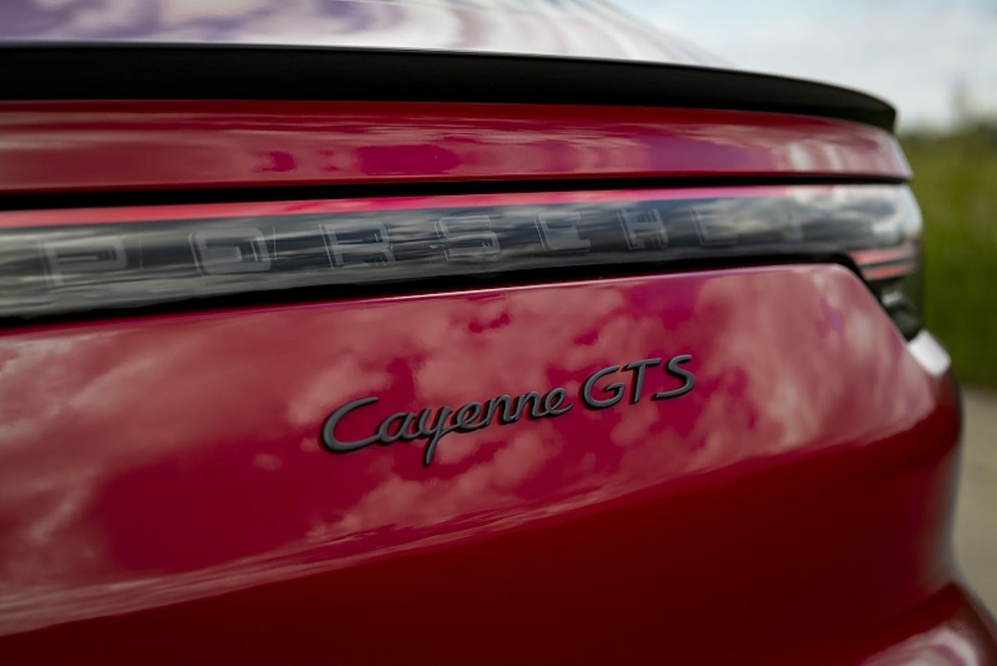 Der Porsche Cayenne steht ab dem 6.Juli beim Händler