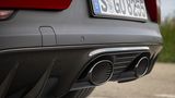 Die mittig gelagerte Auspfuffanlage gibt es nur für das Porsche Cayenne GTS Coupé