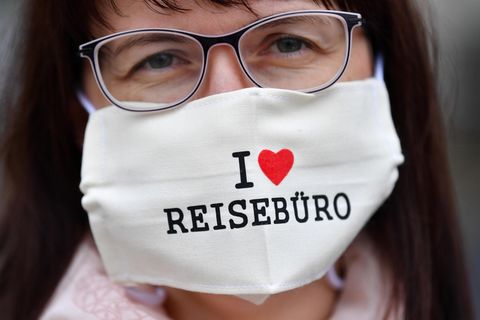 Bei einer Demo auf dem auf dem Domplatz  in Erfurt