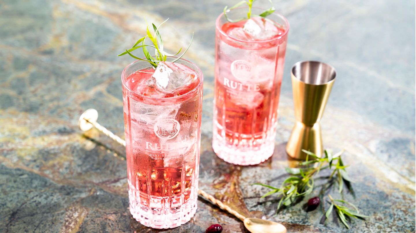 Rosa Drinks sind der Sommerhit