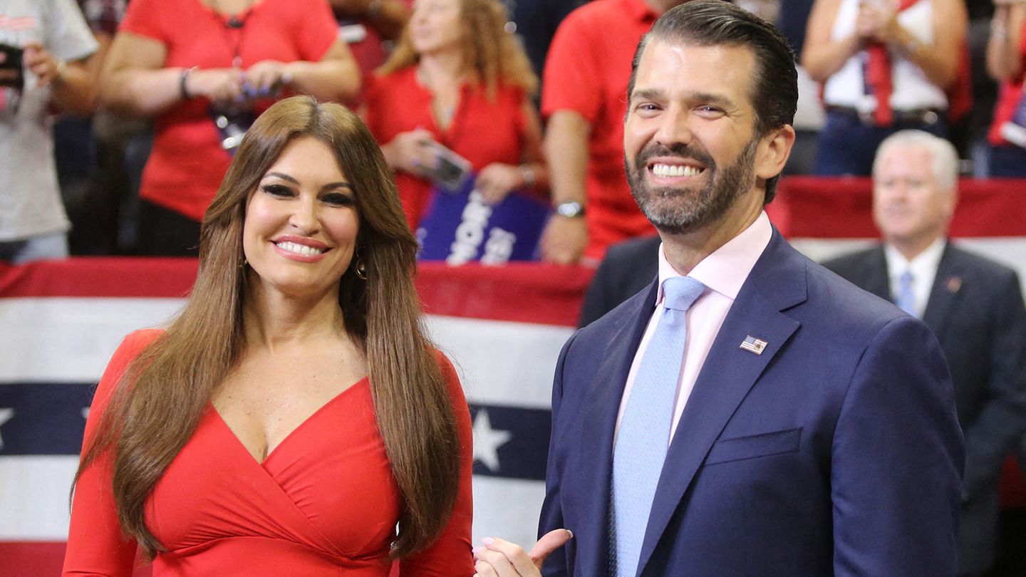 Kimberly Guilfoyle und Donald Trump Jr.