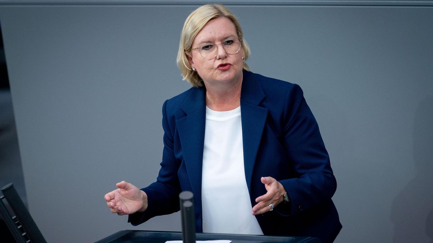 Berlin³: Wehrpflicht wieder einführen? Was für eine hanebüchene Idee!