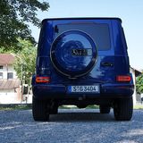 Das Gewicht von knapp 2,5 Tonnen ist nicht für jeden Parkplatz geeignet