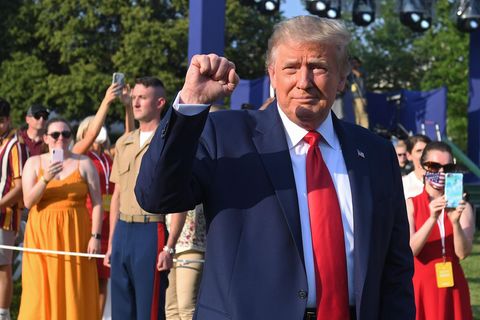 Donald Trump ballt die Faust