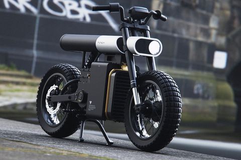 Das Punch Moto soll es auch mit zurückhaltenden Farben geben.