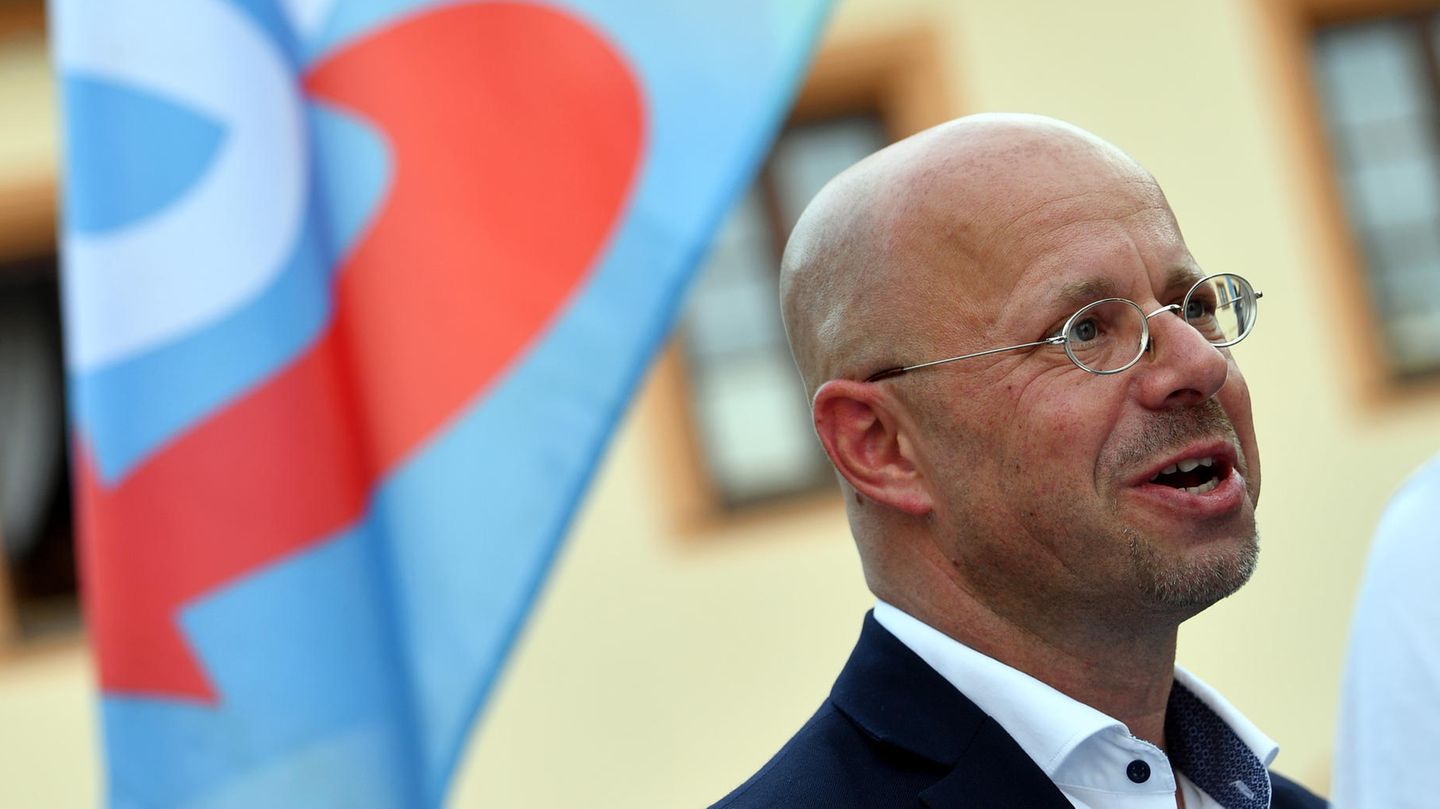 Der Brandenburger AfD-Politiker Andreas Kalbitz auf einer Kundgebung der Partei