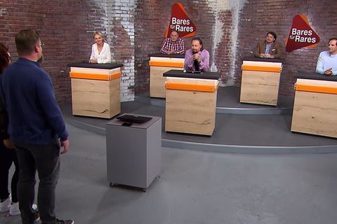 Bares für Rares: Susanne Steiger, Walter Lehnertz, Wolfgang Pauritsch, Daniel Meyer, Julian Schnmitz-Avila