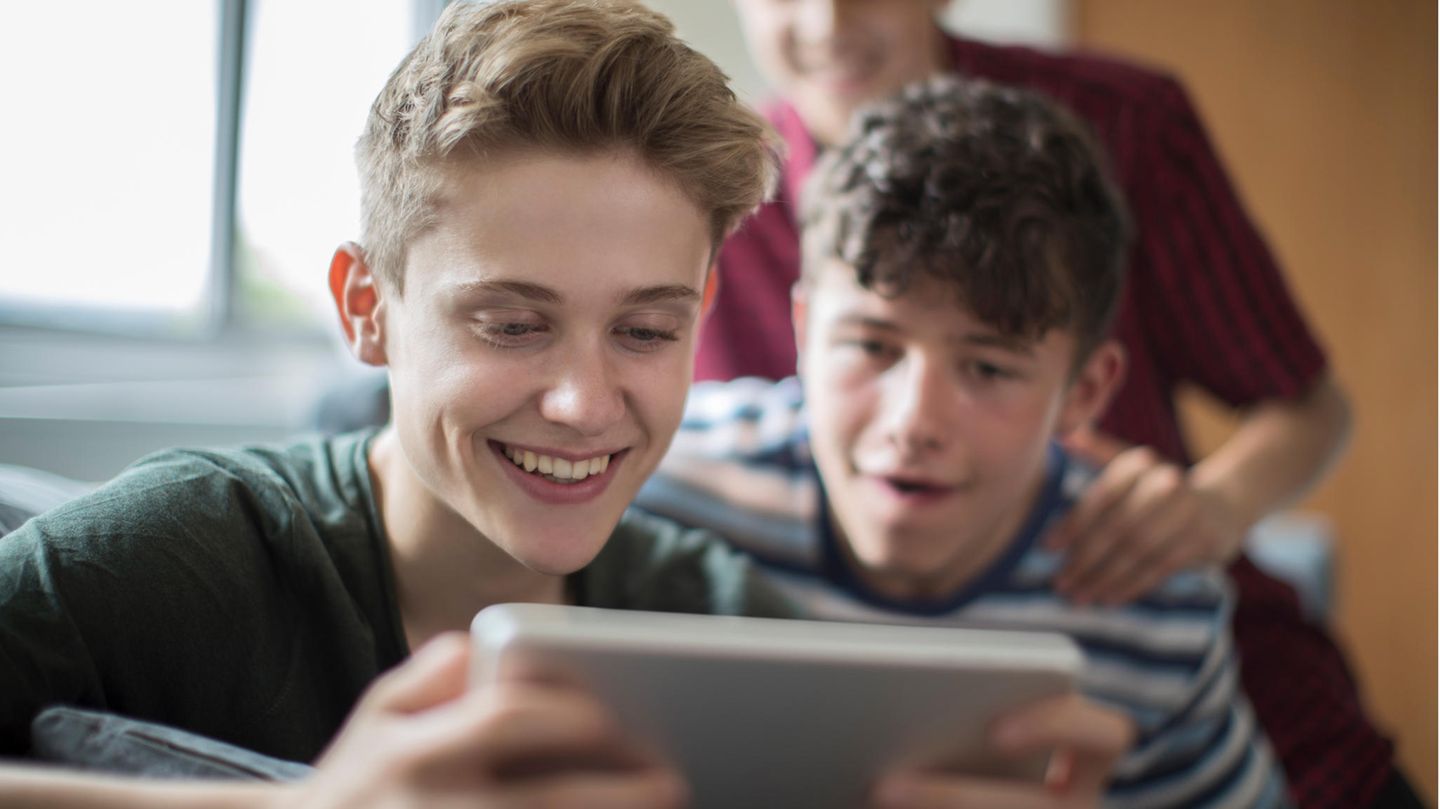 Handheld-Konsolen sind flexibel und sorgen unterwegs für Unterhaltung