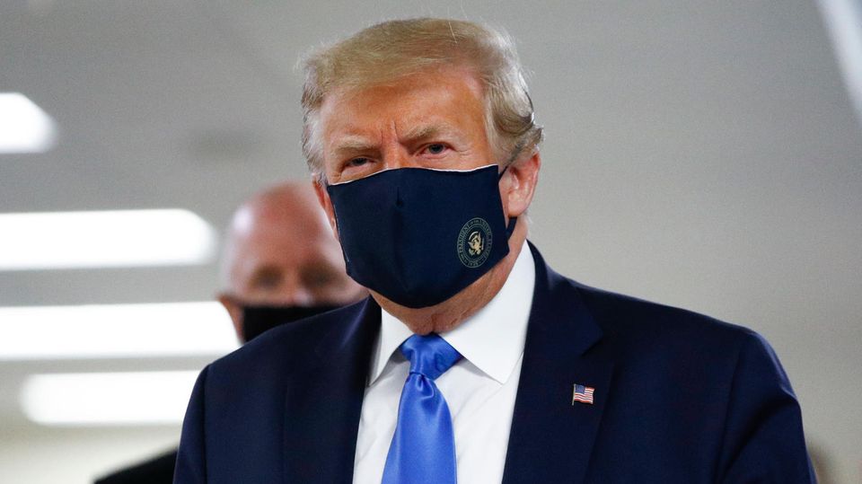 Monate nach Empfehlungen: Trump erstmals öffentlich mit Maske: Wie es zu dem Sinneswandel kam Monate nach Empfehlungen: Trump erstmals öffentlich mit Maske: Wie es zu dem Sinneswandel kam