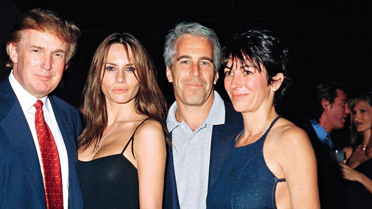Donald Trump und Melania mit Jeffrey Epstein und Ghislaine Maxwell