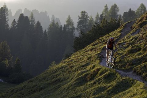 Auf seiner Reise von Aberdeen nach Athen überquerte ein Grieche auch die Alpen (Symbolbild)