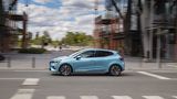 In der Stadt hat der Renault Clio E-Tech 140 seine Stärken