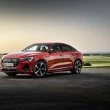 Zwei Elektromotoren an der Hinterachse und einer vorne verhelfen dem SUV zu einer beeindruckenden Dynamik