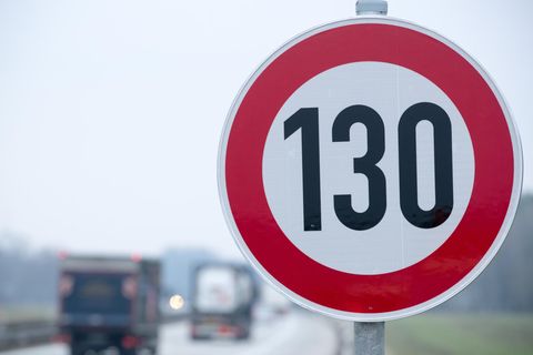 Tempo-130-Schild