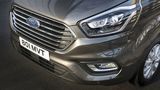 Auch der Tourneo trägt das typische Ford Gesicht
