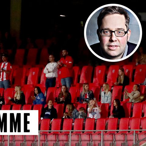 Philipp Köster und leicht bevölkerten Ränge in Heidenheim