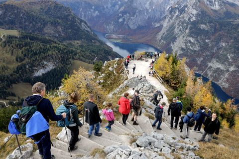 Stau am Berg: Alle möchten den Ausblick vom Jenner auf den Königssee genießen