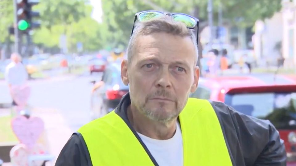 Olaf Merscher: Berlins bekanntester Bettler erzählt von Promi-Kontakten Olaf Merscher: Berlins bekanntester Bettler erzählt von Promi-Kontakten