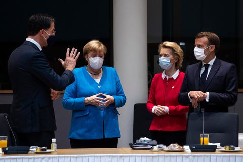 Mark Rutte, Angela Merkel, Ursula von der Leyen und Emmanuel Macron beim EU-Gipfel