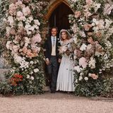 Prinzessin Beatrice und ihr Partner Edoardo Mapelli Mozzi verlassen die Kapelle auf dem Gelände  von Schloss Windsor