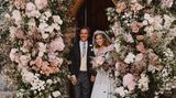 Prinzessin Beatrice und ihr Partner Edoardo Mapelli Mozzi verlassen die Kapelle auf dem Gelände  von Schloss Windsor