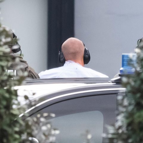 Stephan B. am Tag nach dem Anschlag in Halle auf dem Weg zum Haftrichter